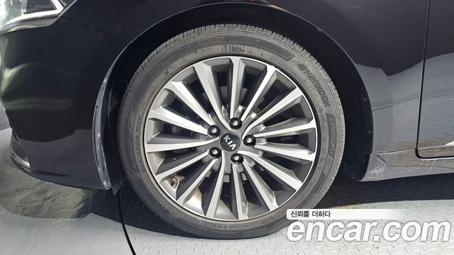Kia K7 из Кореи Encar