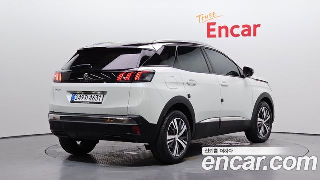 Peugeot 3008 1.2 Pure Tech Allure — пробег 18 565 км — фото 2 из 5