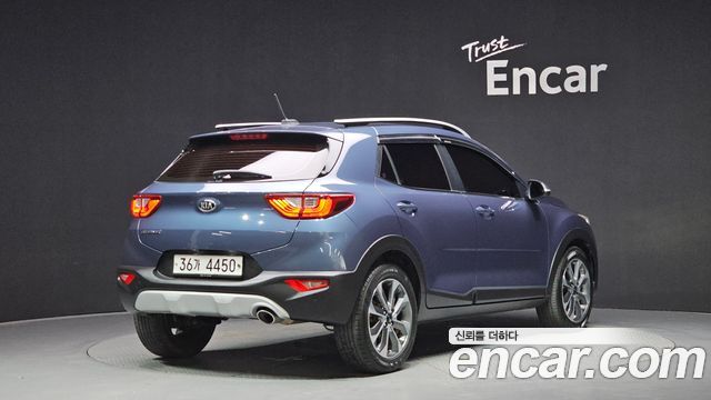 Kia Stonic Diesel 1.6 Prestige — пробег 103 380 км — фото 2 из 5