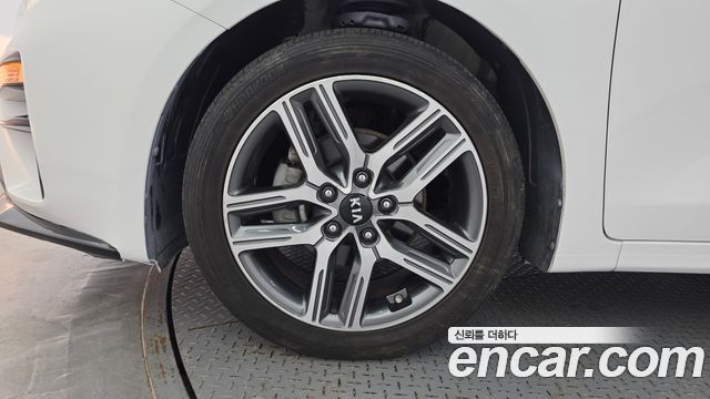 Kia K3 из Кореи Encar