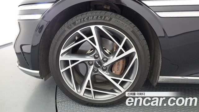 Genesis G90 из Кореи Encar