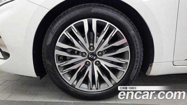 Kia K7 из Кореи Encar