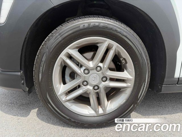 Hyundai Kona из Кореи Encar