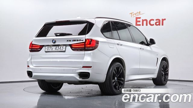 BMW X5 xDrive M50d — пробег 167 878 км — фото 2 из 5