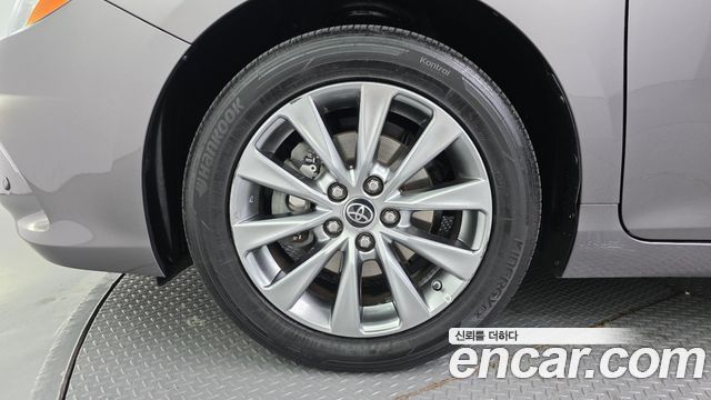 Toyota Camry из Кореи Encar