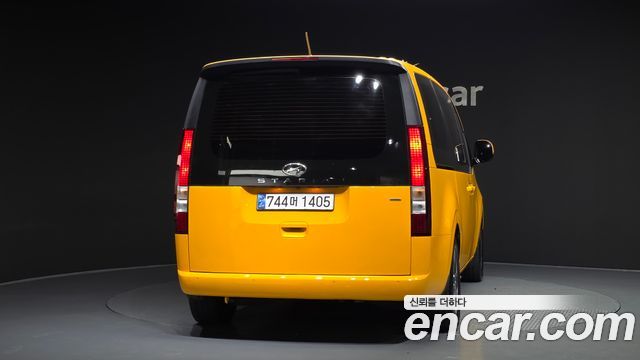 Hyundai Staria из Кореи Encar