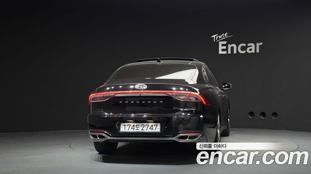 Hyundai Grandeur из Кореи Encar