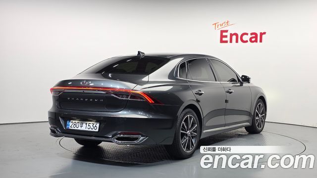 Hyundai Grandeur из Кореи Encar
