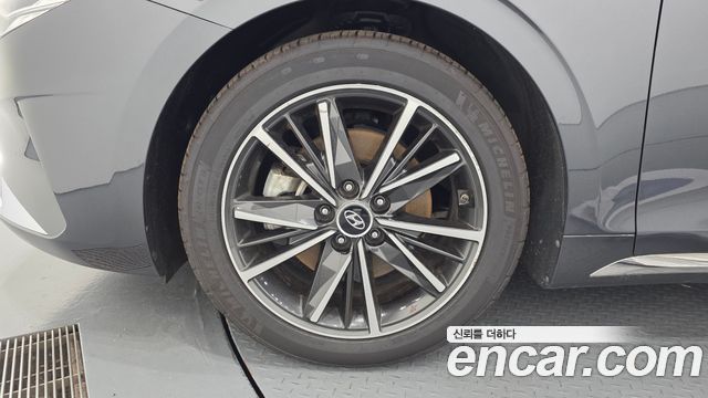 Hyundai Grandeur из Кореи Encar