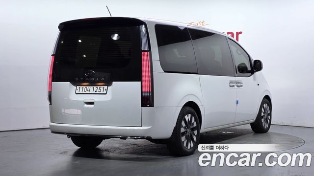 Hyundai Staria из Кореи Encar