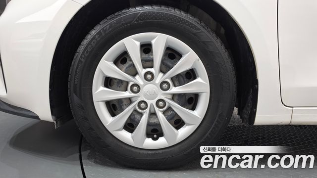 Kia K3 из Кореи Encar