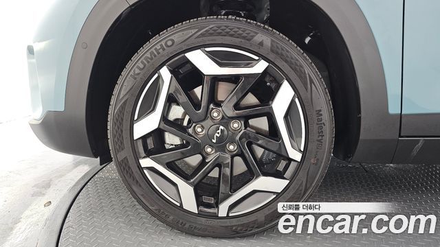 Kia Seltos из Кореи Encar