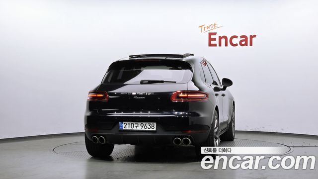 Porsche Macan из Кореи Encar