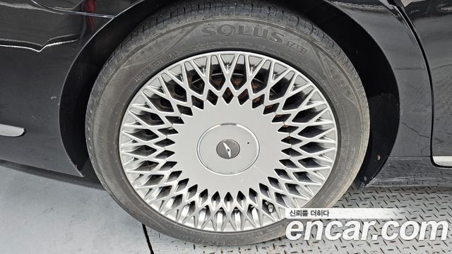 Genesis G90 из Кореи Encar
