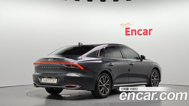 Hyundai Grandeur из Кореи Encar