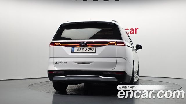 Kia Carnival из Кореи Encar