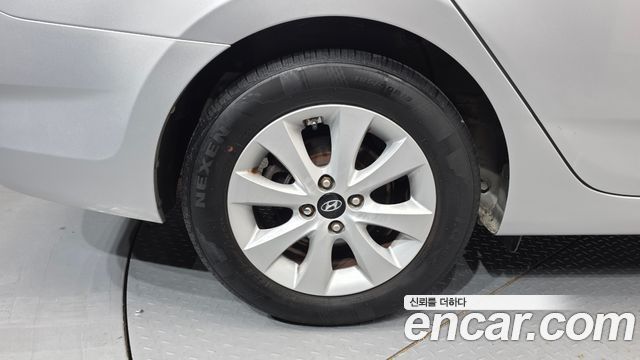Hyundai Accent из Кореи Encar