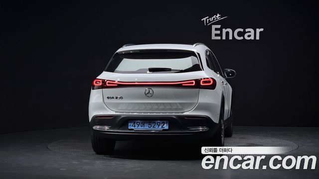 Mercedes-Benz EQA из Кореи Encar