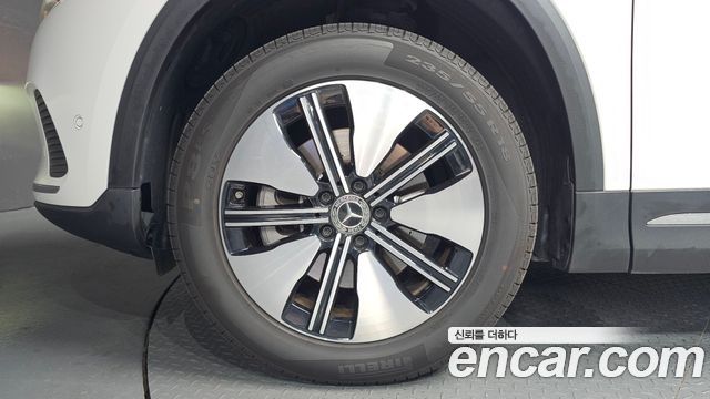 Mercedes-Benz EQA из Кореи Encar