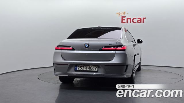 BMW 7-Series из Кореи Encar