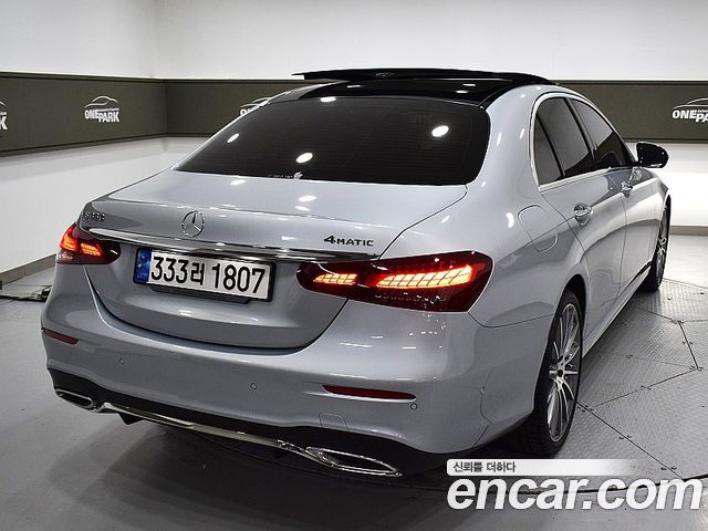 Mercedes-Benz E-Class из Кореи Encar