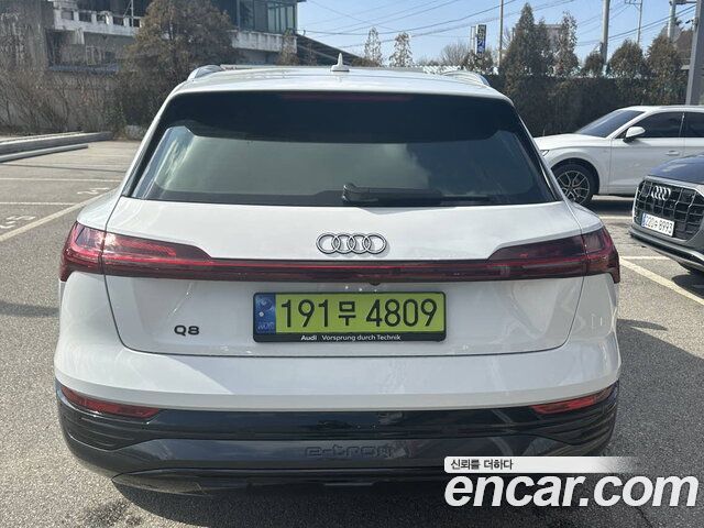 Audi Q8 e-tron из Кореи Encar