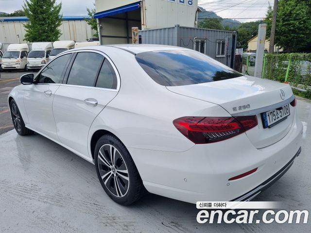 Mercedes-Benz E-Class из Кореи Encar