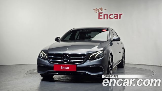 Mercedes-Benz E-Class из Кореи Encar