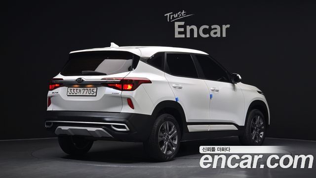 Kia Seltos из Кореи Encar
