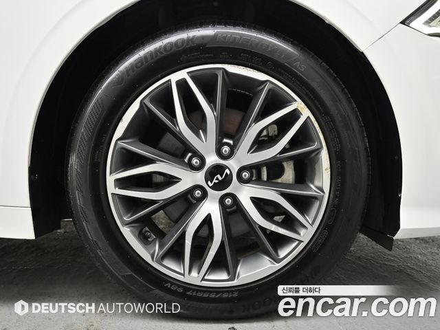 Kia K5 из Кореи Encar