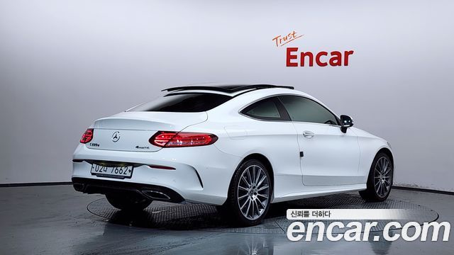 Mercedes-Benz C-Class из Кореи Encar