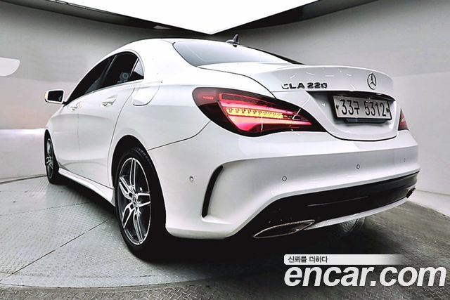 Mercedes-Benz CLA-Class CLA220 AMG Line — пробег 93 566 км — фото 4 из 5