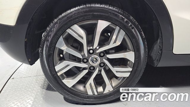 Ssangyong TIBOLI из Кореи Encar