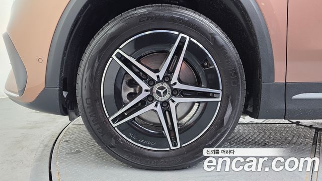 Mercedes-Benz EQA EQA250 AMG Package Plus — пробег 31 688 км — фото 5 из 5