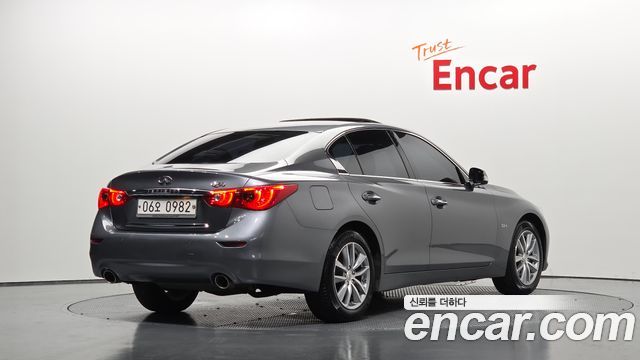 Infiniti Q50 2.2d Style — пробег 87 635 км