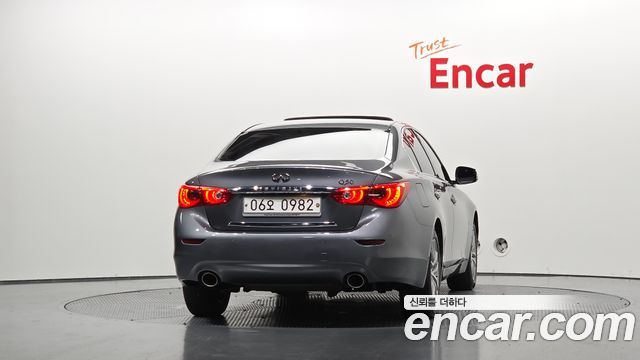 Infiniti Q50 2.2d Style — пробег 87 635 км