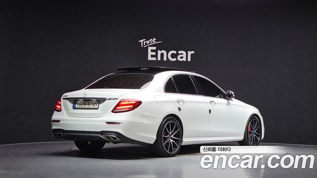 Mercedes-Benz E-Class из Кореи Encar