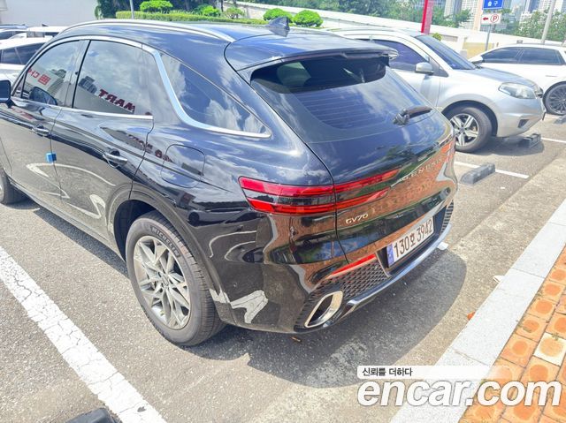Genesis GV70 2.5T Gasoline 2WD — пробег 13 000 км — фото 5 из 5