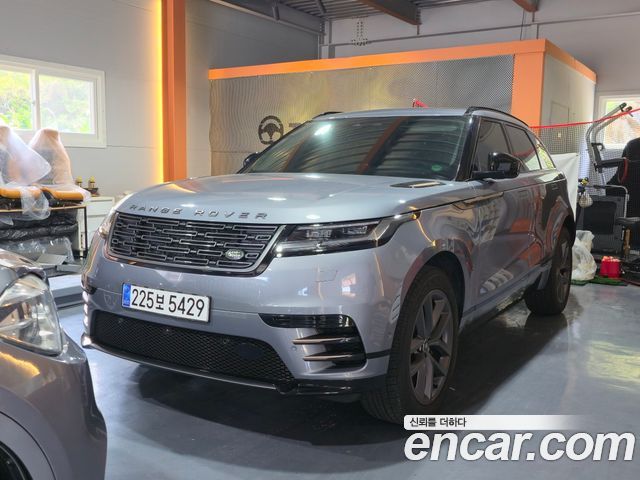 Land Rover Range Rover Velar 2.0 P250 Dynamic SE — пробег 19 000 км — фото 2 из 5