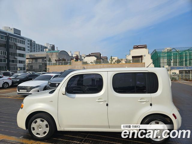 Nissan Cube 1.8 S Z12 — пробег 104 277 км