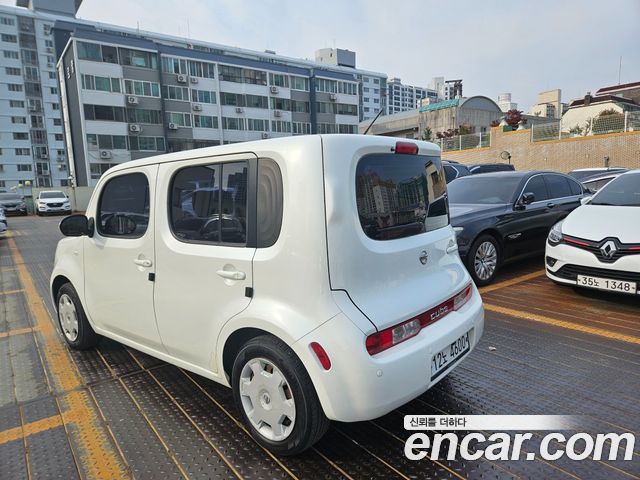 Nissan Cube 1.8 S Z12 — пробег 104 277 км