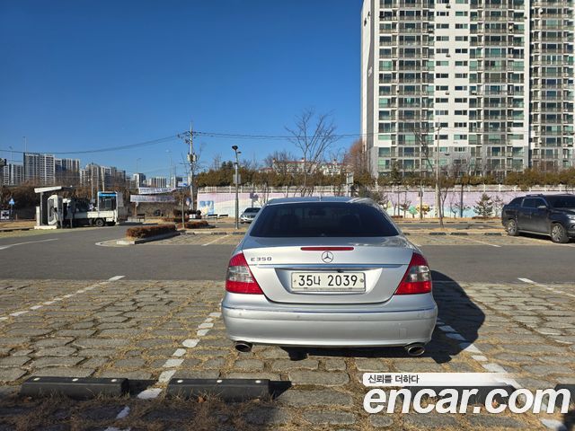 Mercedes-Benz E-Class E280 Sports Package — пробег 98 000 км — фото 4 из 5