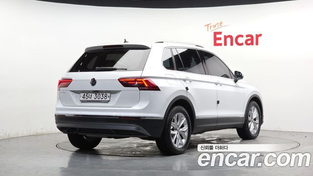 Volkswagen Tiguan из Кореи Encar