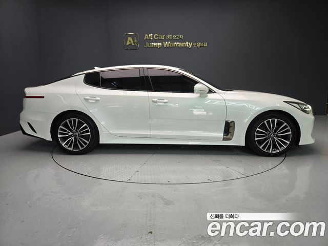 Kia Stinger из Кореи Encar