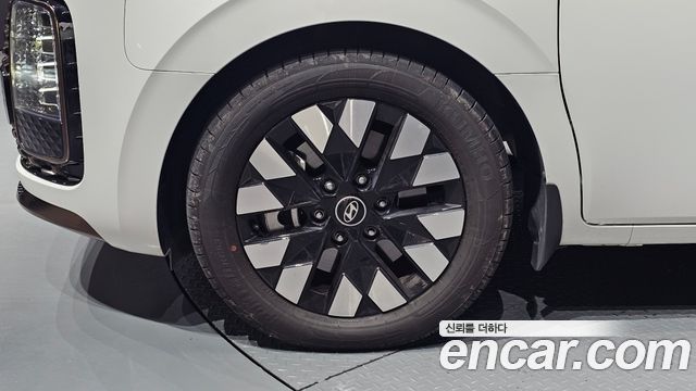 Hyundai Staria из Кореи Encar