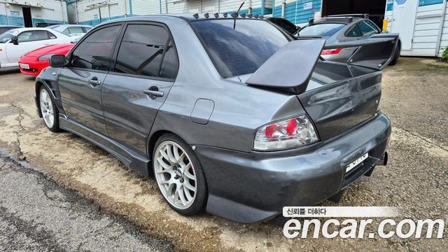 Mitsubishi Lancer Evolution 8th — пробег 130 000 км — фото 4 из 5