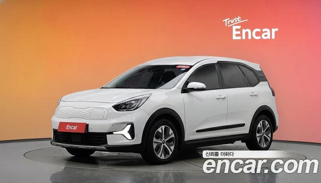 Kia Niro Earth — пробег 147 784 км — фото 1 из 5