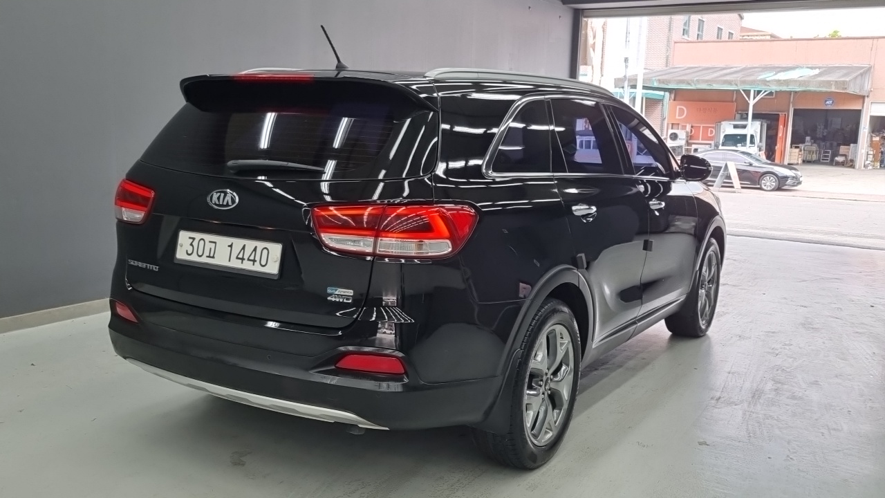 Kia Sorento из Кореи Encar