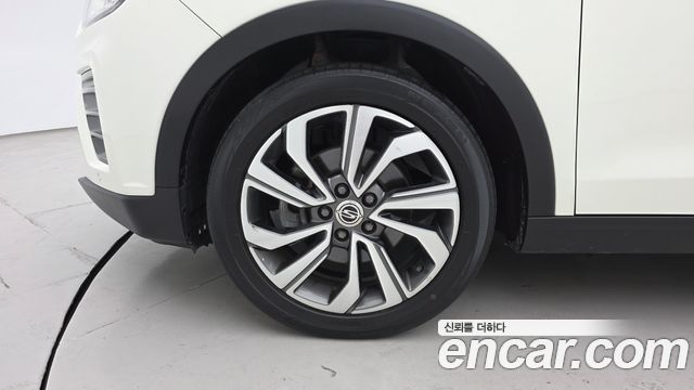 Ssangyong TIBOLI из Кореи Encar