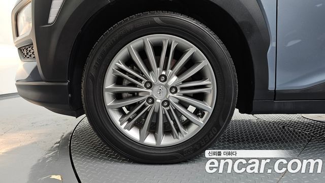Hyundai Kona из Кореи Encar